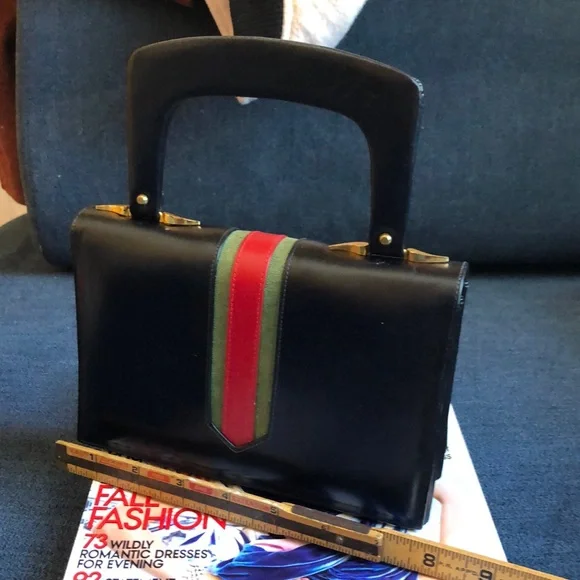 Stylish Small Handbag by Igor - Picture 1 of 5